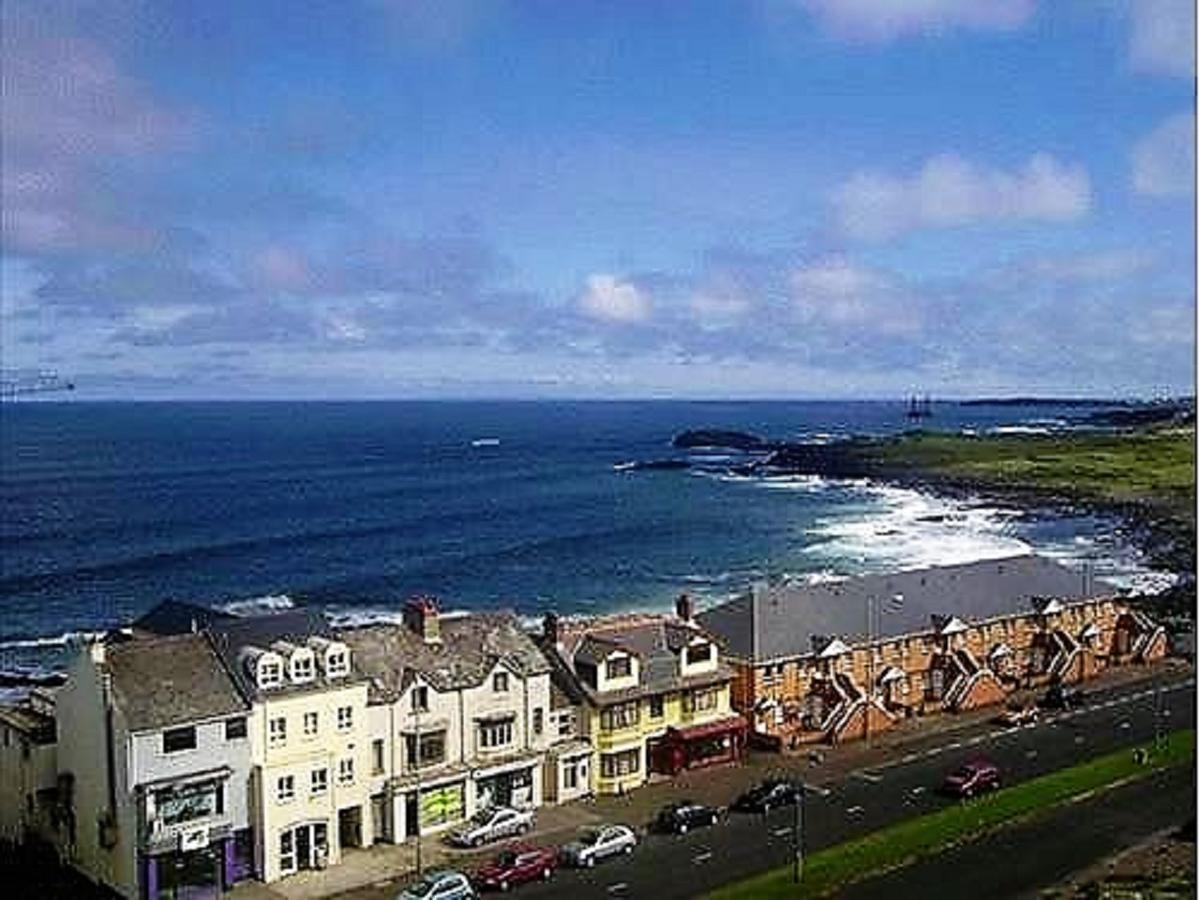 Wanderin Heights Bed & Breakfast Portstewart Exterior photo